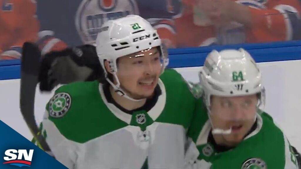 Stars’ Jason Robertson Fires Home Game-Tying Goal On Power Play