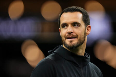 Derek Carr explains why he turned down M in guaranteed money from the Saints to opt for retirement