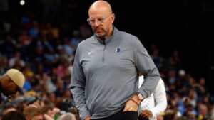 NBA Trade Rumors Roundup: Knicks’ path to Antetokounmpo long and winding, might they return to Durant talks?