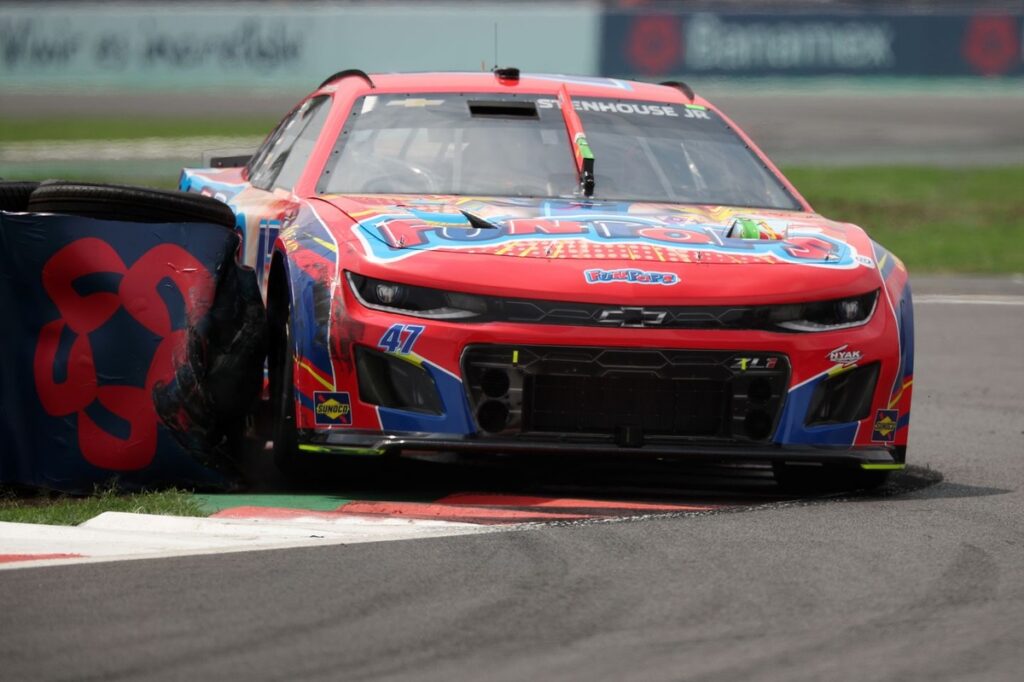 Drivers react to NASCAR’s use of tire packs to enforce track limits