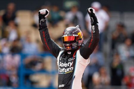 Shane van Gisbergen stuns in record 16+ second NASCAR Cup win in Mexico