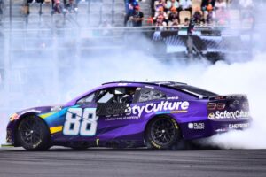 Why Shane van Gisbergen sought Max Verstappen’s advice just before dominant NASCAR win