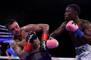 Richardson Hitchins schools George Kambosos Jr and scores body-shot KO