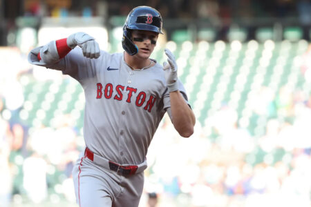 Top prospect Roman Anthony powers Red Sox past Mariners with 1st career home run in 1st game after Rafael Devers trade