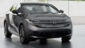Why The New Nissan Leaf Is Less Aerodynamic In America
