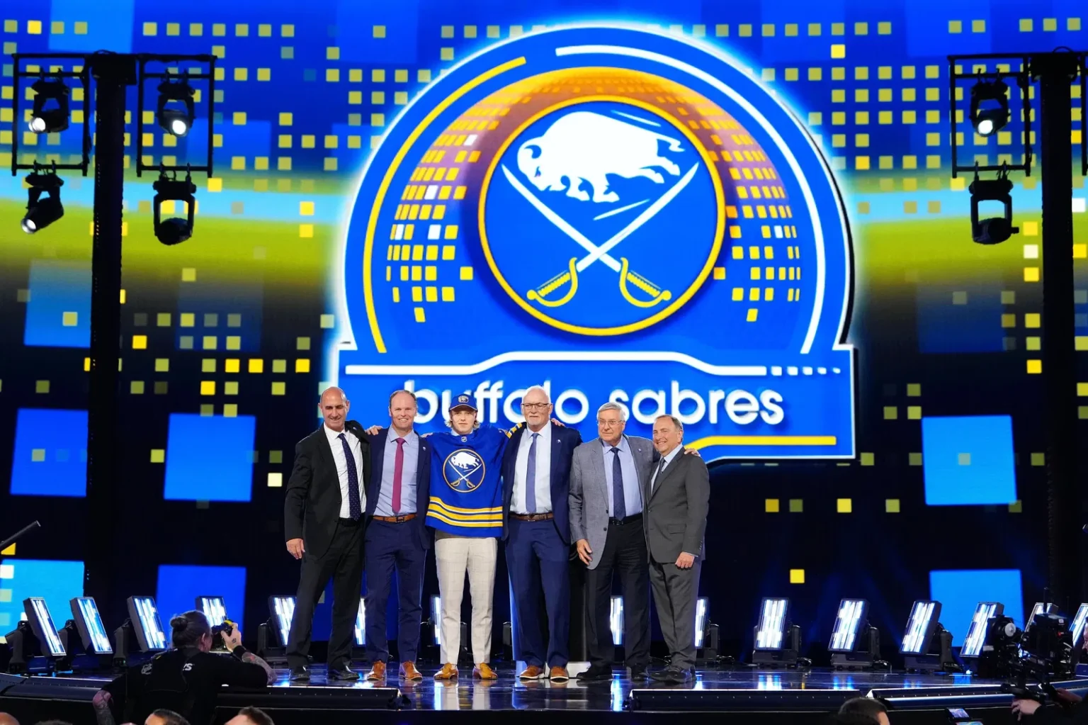 Mock Draft Has Sabres Selecting OHL Defenseman At #9