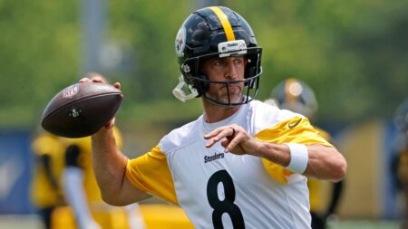 Steelers QB Aaron Rodgers ‘pretty sure’ this will be last season – NBC Sports Philadelphia