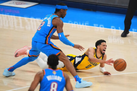 NBA Finals Game 7: Tyrese Haliburton needs help off court, ruled out after re-injuring right leg