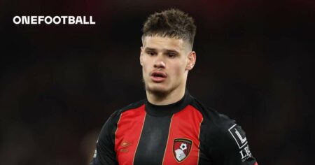 Liverpool agree deal with Bournemouth over exciting full-back