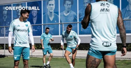Gabigol all smiles: photos from Cruzeiro’s training return 🔵