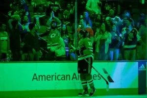 NHL Trade Rumors: Flyers Can Get Their Own 'Star' in Jason Robertson