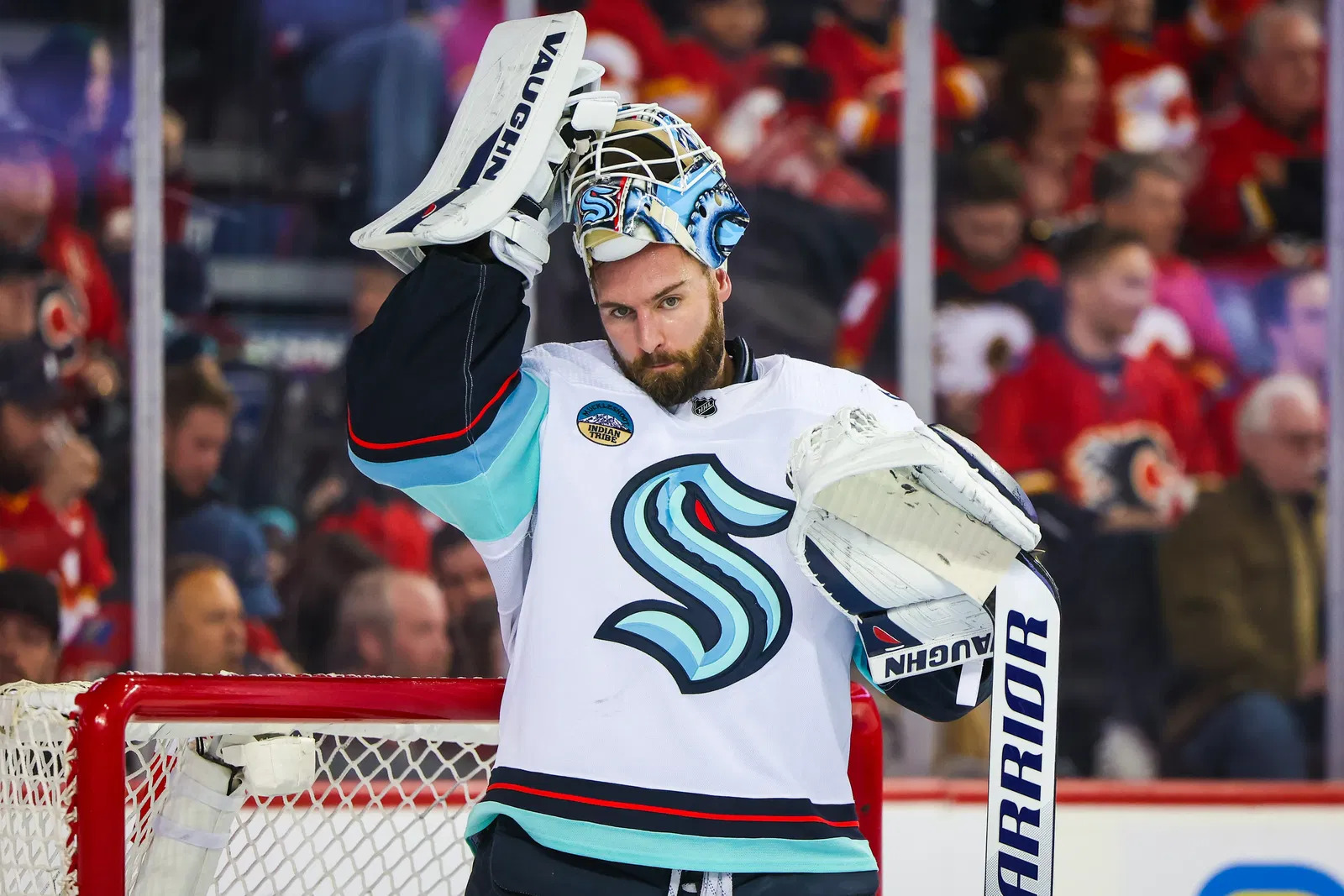 Former NHL Goalie Chris Driedger Signs In KHL