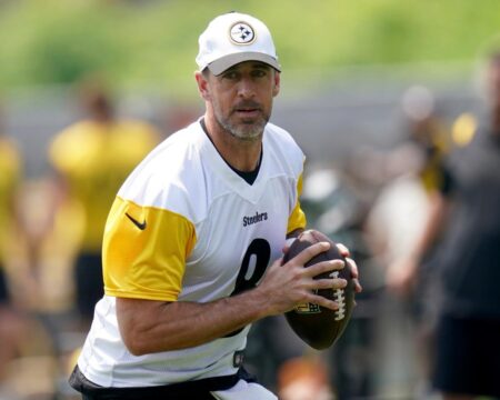 Steelers QB Aaron Rodgers says 2025 will almost certainly be his final NFL season