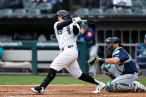 White Sox deal first baseman Andrew Vaughn to Brewers for pitcher Aaron Civale: Reports
