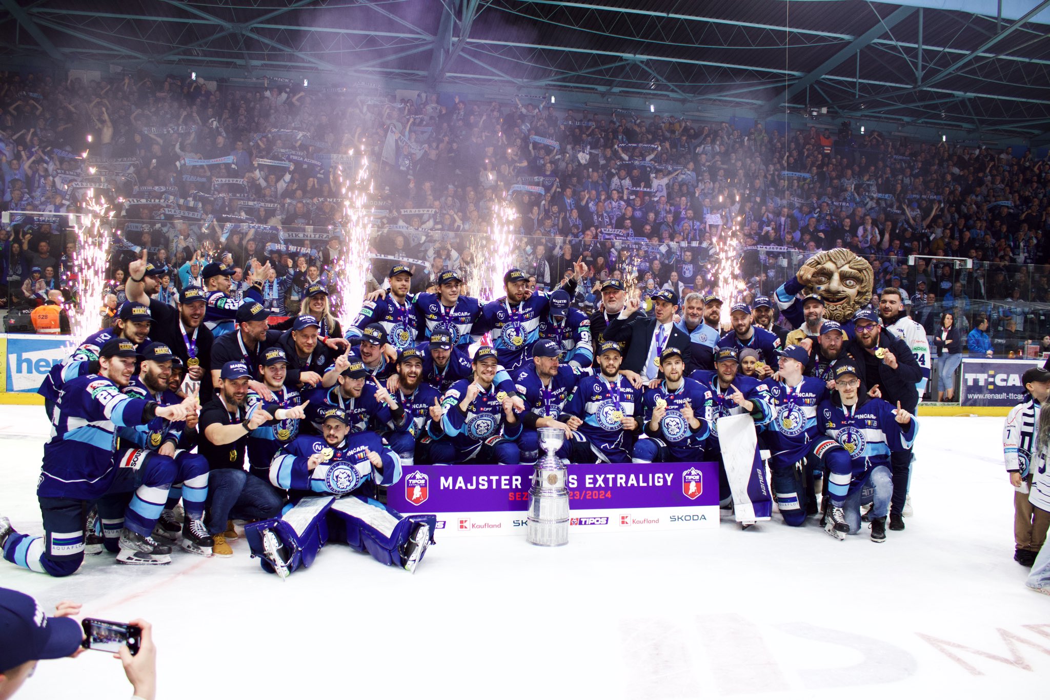 8th-seeded Nitra improbably wins Slovak title