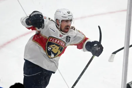 Brad Marchand Deserves A Big Raise In Free Agency After A Stellar Playoffs