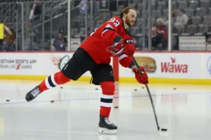 Former Devils Defenseman Signs With KHL Club
