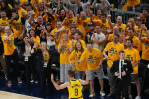 Pacers fans cheer for team at airport, show support for wheelchair-bound Tyrese Haliburton