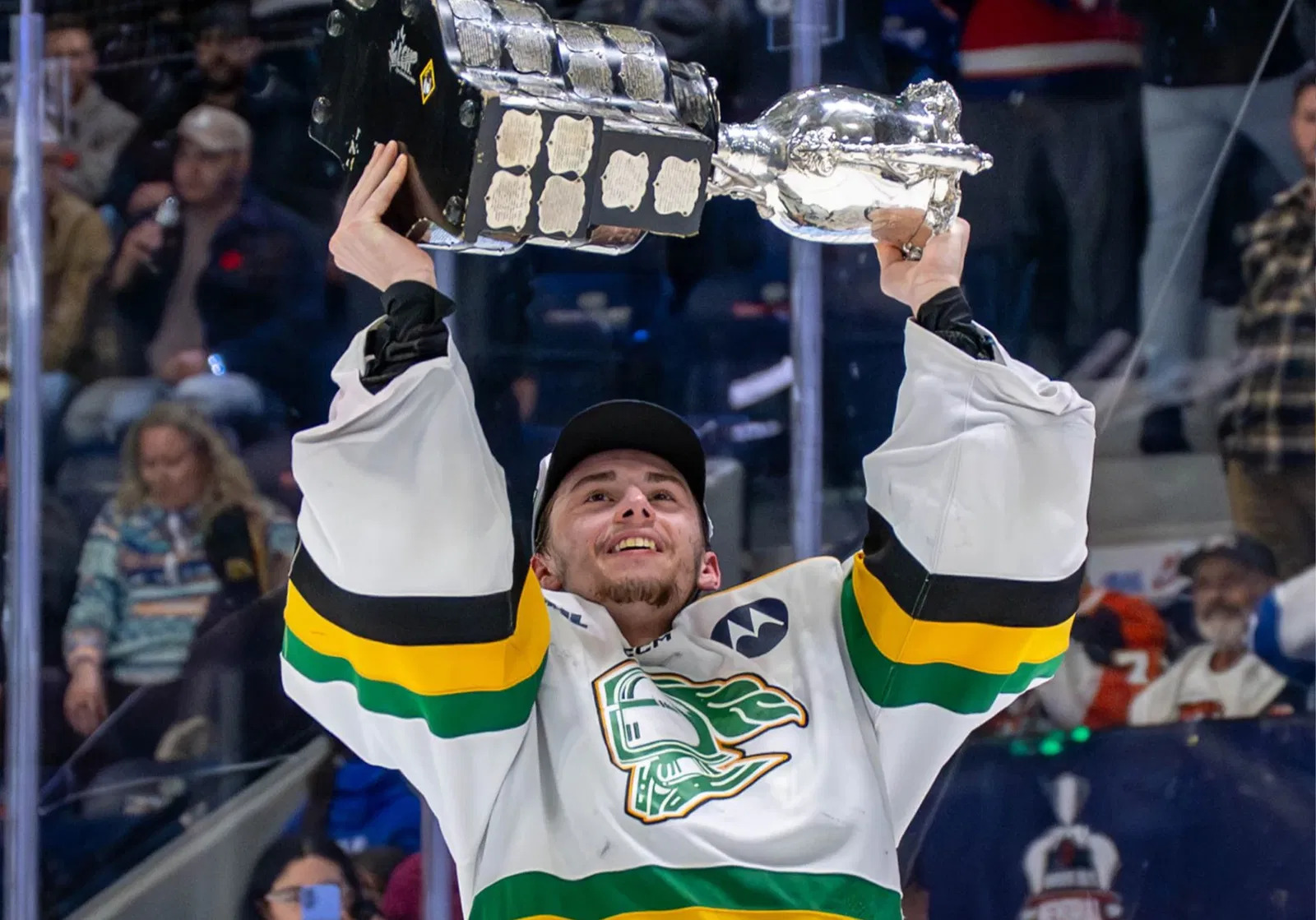 Maple Leafs Invite Knights Goaltender Austin Elliott To Training Camp After Memorial Cup Title