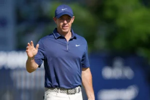 'If I Can Win The Masters, Leafs Can Win The Stanley Cup': Rory McIlroy Gifted Toronto Jersey By MLSE CEO Keith Pelley