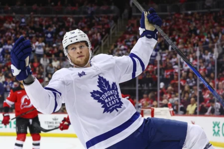 Report: Maple Leafs Trying To Re-Sign Steven Lorentz Before Free Agency Opens