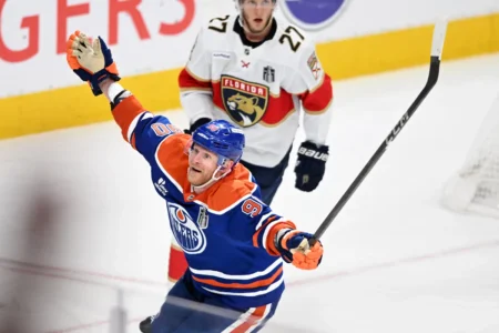 Former Canadiens Player Takes Part Of Team To Stanley Cup Final