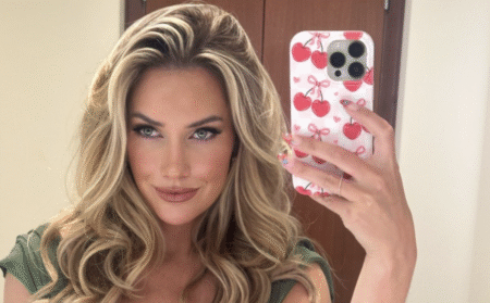Paige Spiranac Grabs Attention With New Mirror Selfie