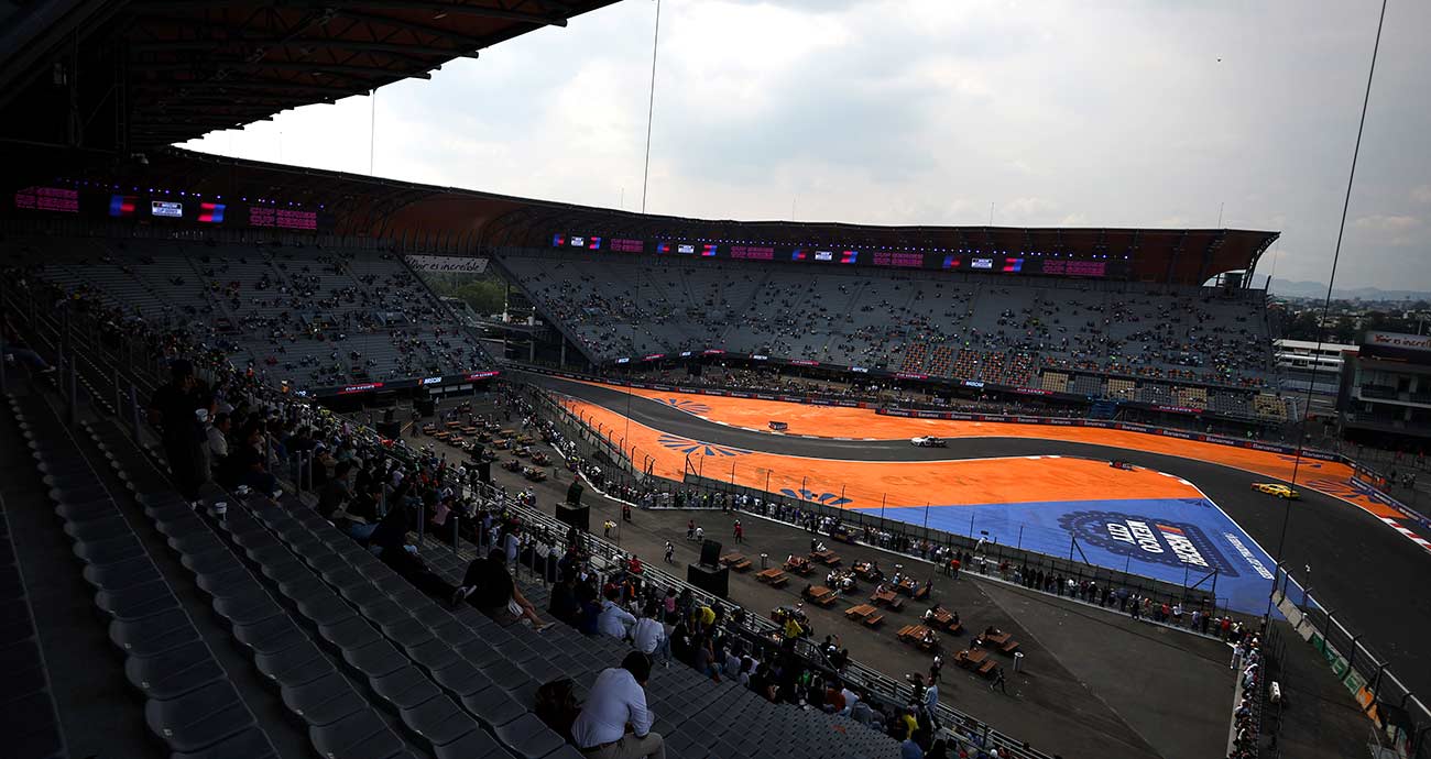A view inside the turns of the stadium section at Autódromo Hermanos Rodríguez
