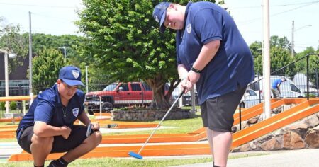 Going for gold: Locals take their putting skills to world competition