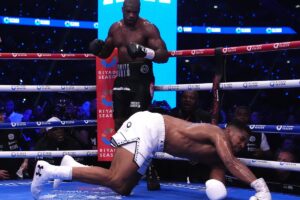 Anthony Joshua coach explains controversial ‘roll the dice’ order in Daniel Dubois loss