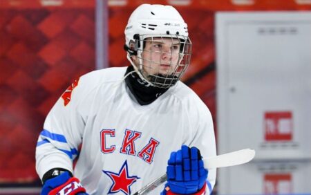 Kings Sign Kirill Kirsanov