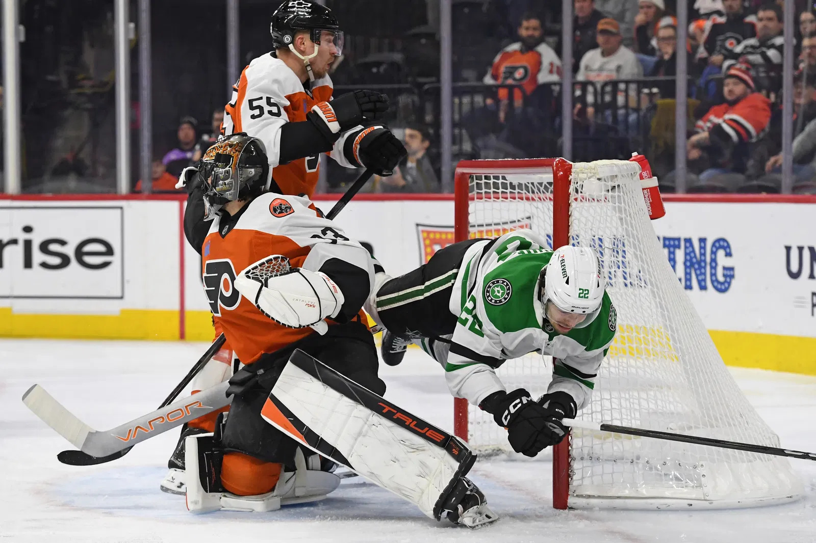 Flyers Offer Sheet Target Mavrik Bourque No Longer Within Reach