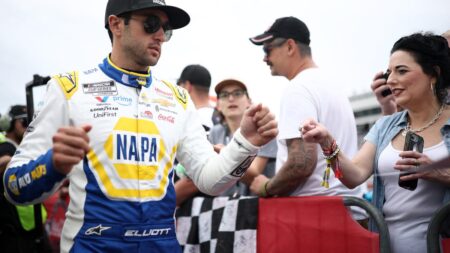 Expert picks for Cup Series race