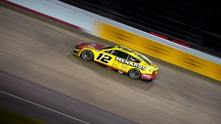 NASCAR Michigan qualifying live results: Cup Series starting lineup