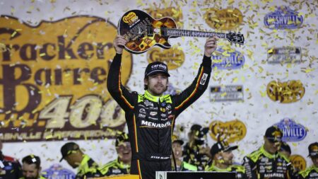 Ryan Blaney hunts down second-season NASCAR in Firekeepers 400