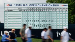 live leaderboard updates at Oakmont