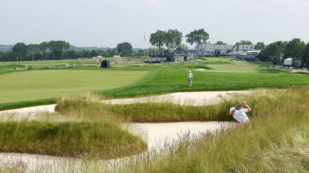 Tee times, TV channel today, odds