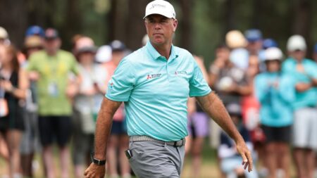 Cink, Harrington, Hensby in 3-way tie for lead