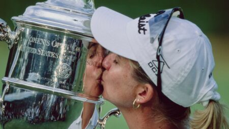 Karrie Webb, 86-year-old JoAnne Carner in field