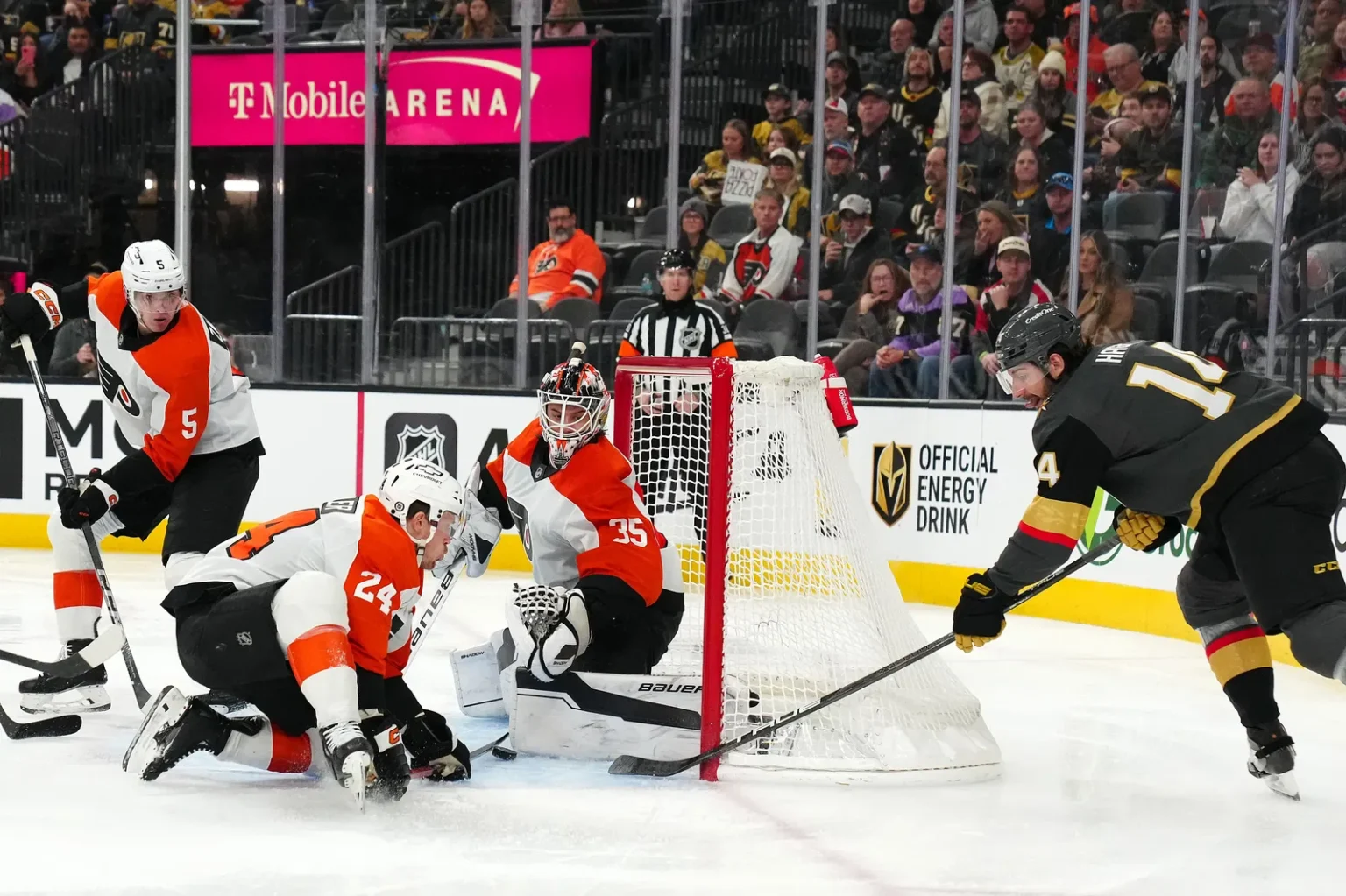 Flyers Trade Rumors: Division Rival Trying to Hijack Nicolas Hague Trade