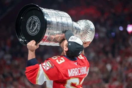 The Wraparound: Can The Panthers Keep Bennett And Marchand?