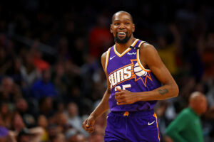 Kevin Durant finds out about Rockets trade while onstage at Fanatics Fest: ‘We’re gonna see man’