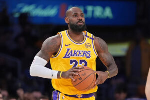 Top NBA free-agent small forwards: It’s tough to imagine LeBron James leaving the Lakers