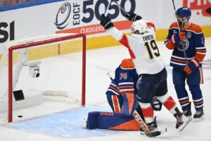 Brad Marchand scores double OT winner as Panthers win to tie Stanley Cup Final