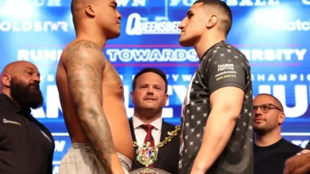 Fabio Wardley vs Justis Huni weights, running order, ringwalk times