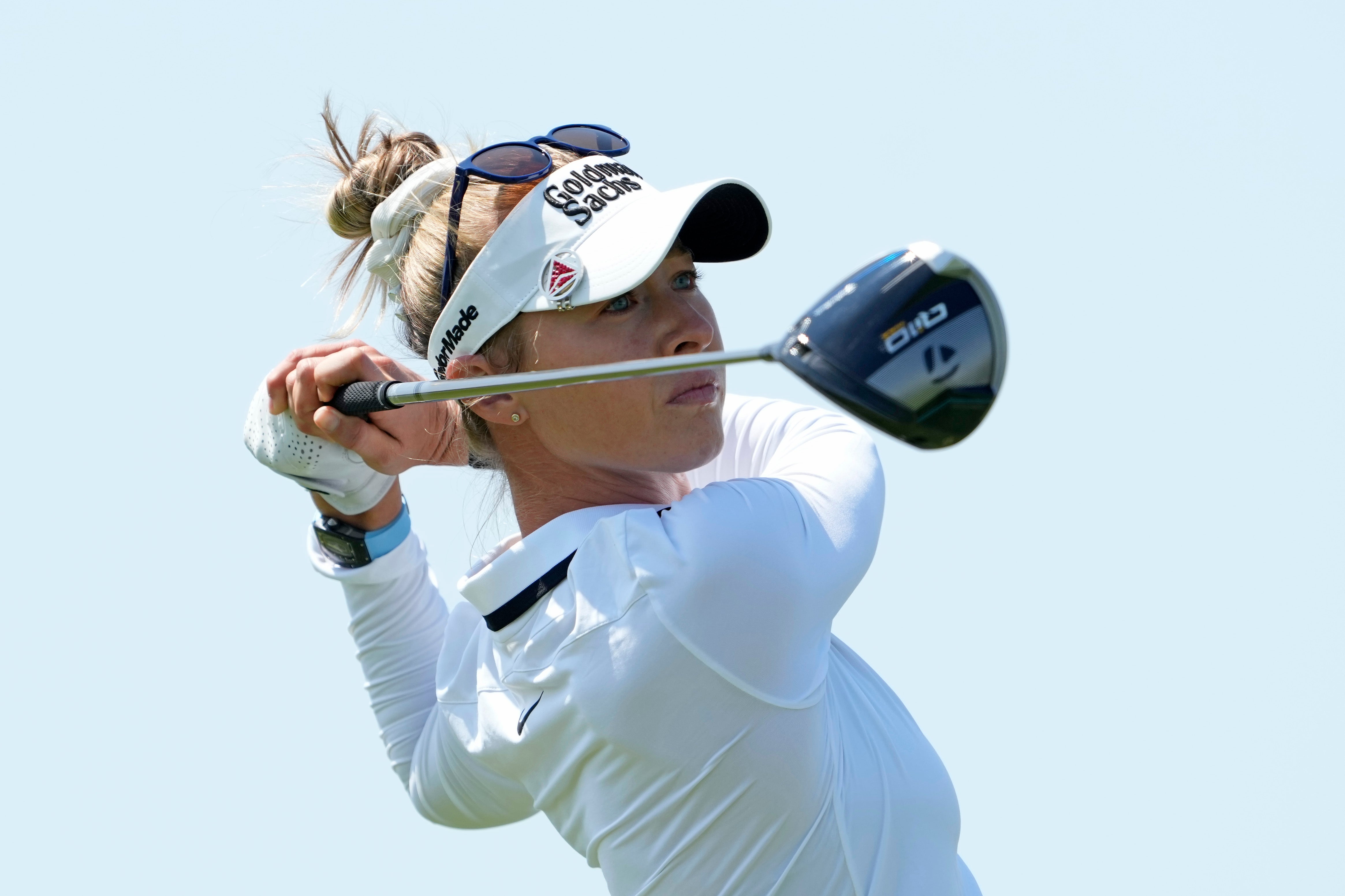 Nelly Korda struggled at times but remains in touch