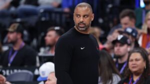 Knicks denied permission to speak with Rockets' Ime Udoka, Timberwolves' Chris Finch for head coaching vacancy