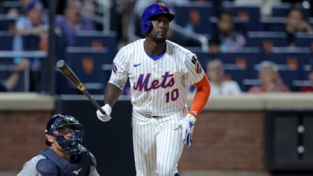Mets' Ronny Mauricio impresses with three-hit performance vs. Braves as potential option looms