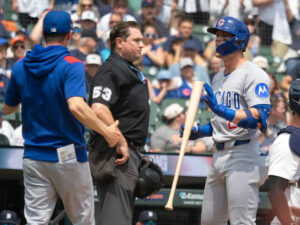 MLB umpire Derek Thomas gets 3rd-strike call wrong, makes matters worse with swift ejection of Cubs’ Nico Hoerner