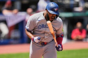 Vladimir Guerrero Jr., Jose Ramirez both forced to leave game after Guardians-Blue Jays bean-ball war